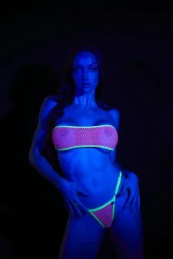 Temptation Bandeau Micro Bikini – Pink/Yellow 9 Temptation Bandeau Micro Bikini – Pink/Yellow -Oh Lola Swimwear X2A2685 scaled 1